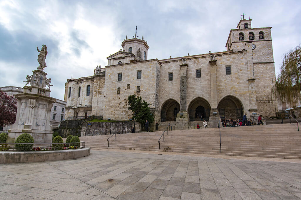 собор La Catedral de Nuestra Seora de la Asuncin